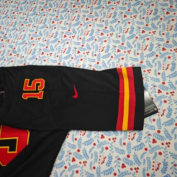 Patrick Mahomes Chiefs Super Bowl Black Jersey No. 15 - Picture 5 of 7
